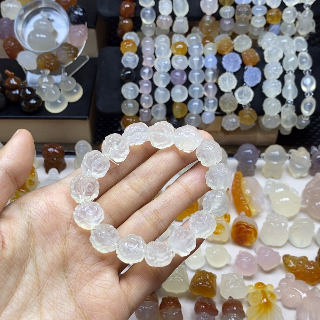 少***卿玛瑙/玉髓未镶嵌颈饰