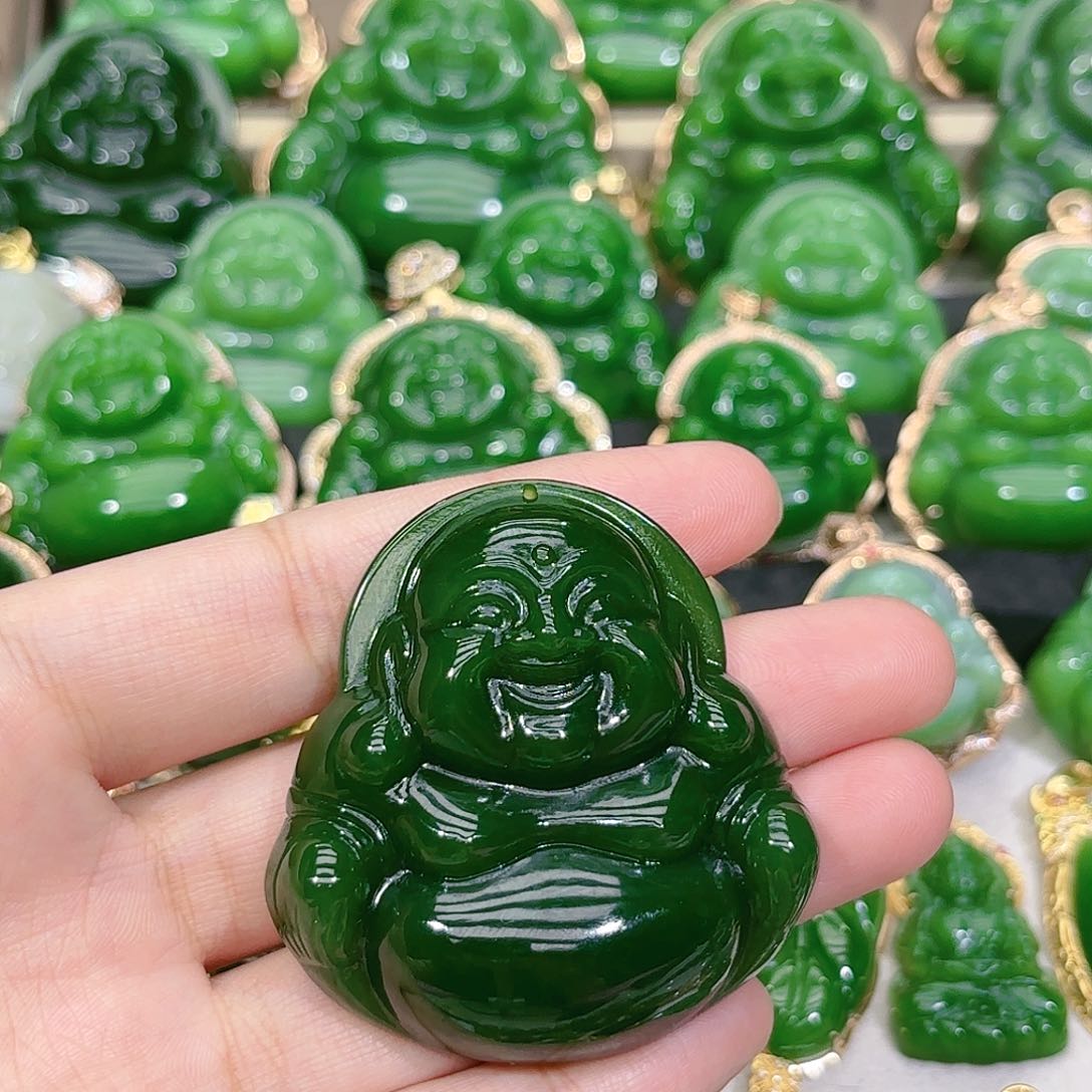 和田玉（碧玉）颈饰未镶嵌