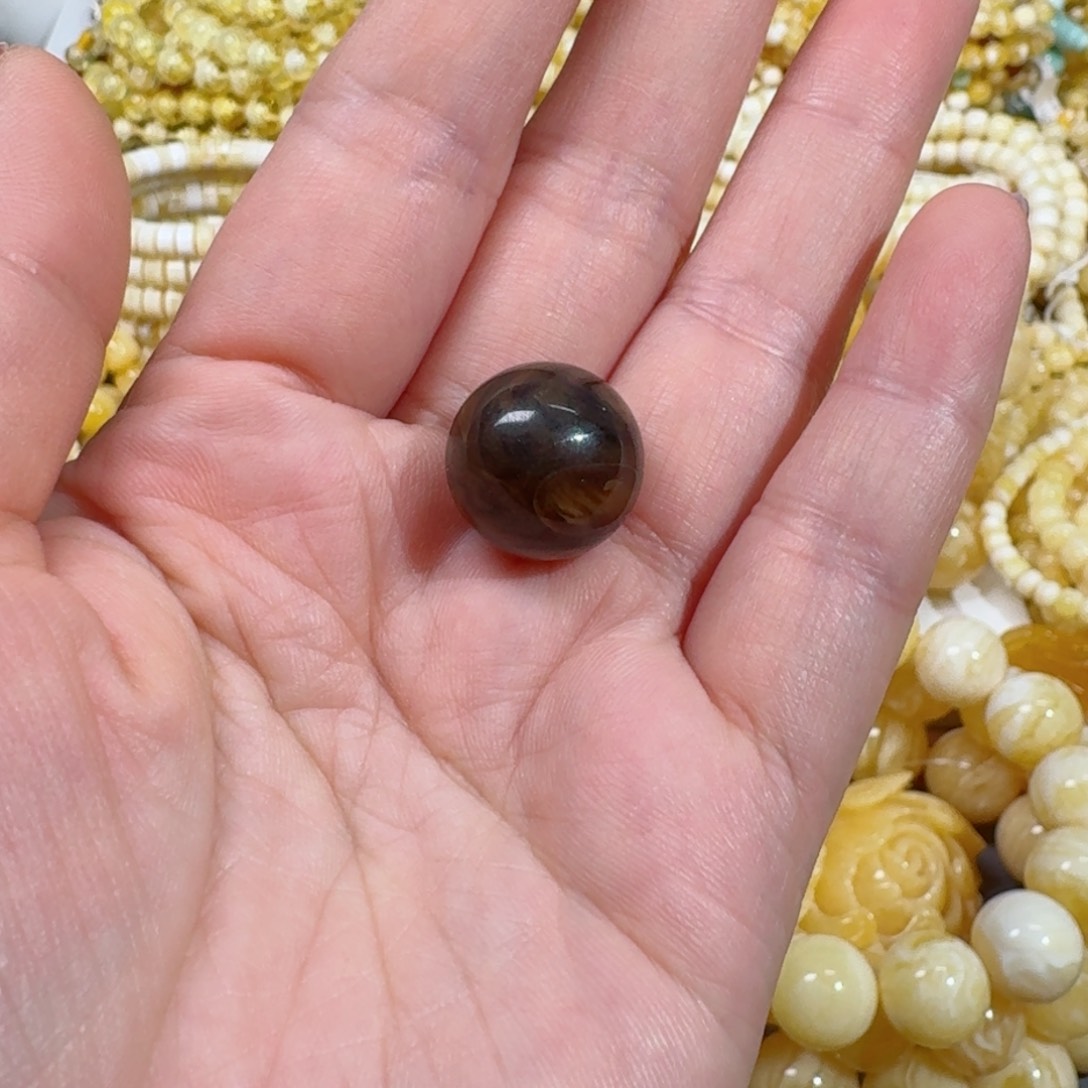 琥珀颈饰未镶嵌琥珀单珠