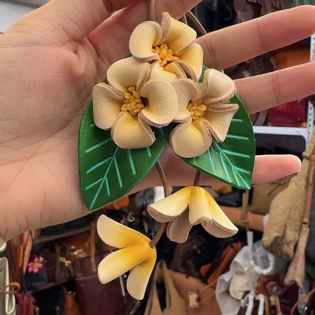 头层牛皮大桂花挂件