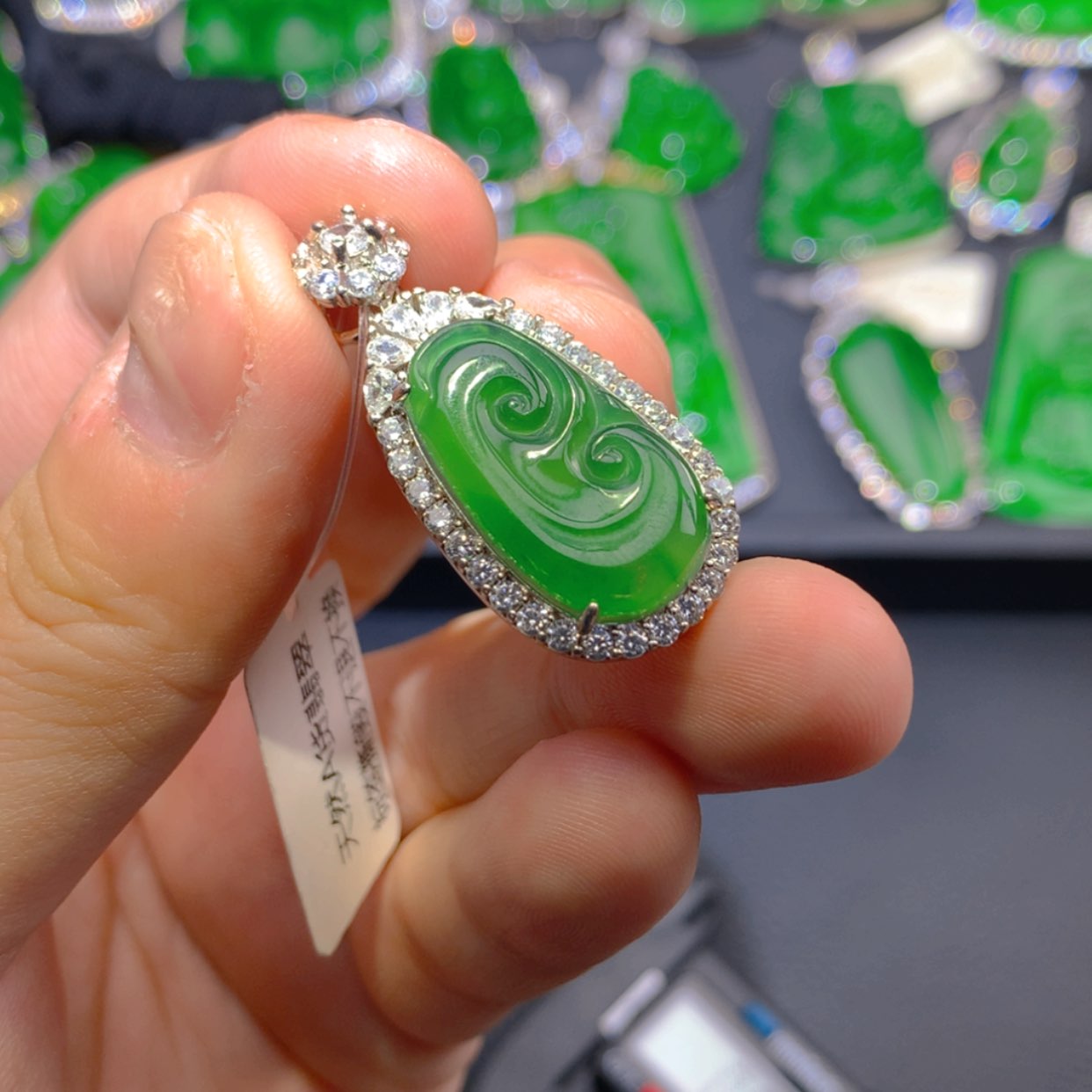 【闪购商品】翡翠颈饰银S925镶嵌111111111