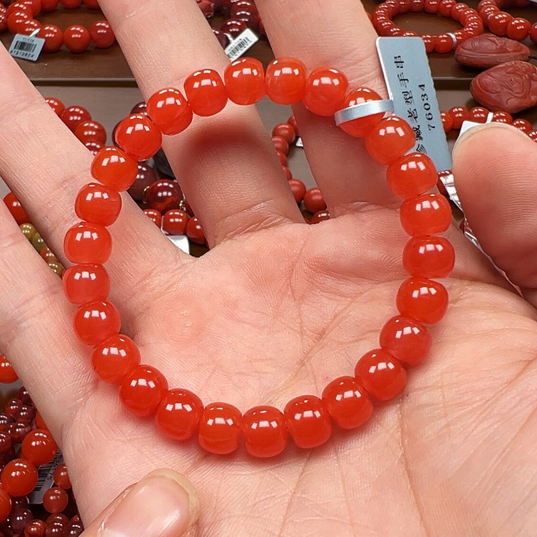 南红玛瑙未镶嵌手链