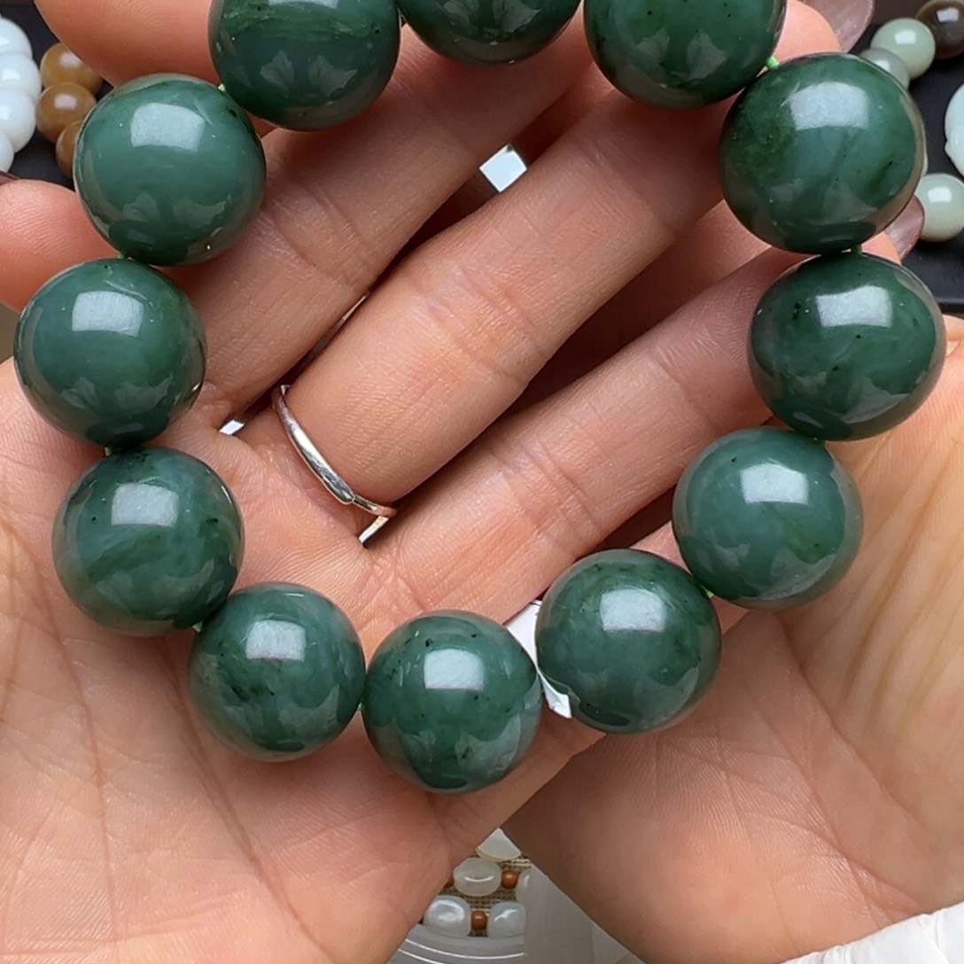 和田玉（糖玉）未镶嵌手链