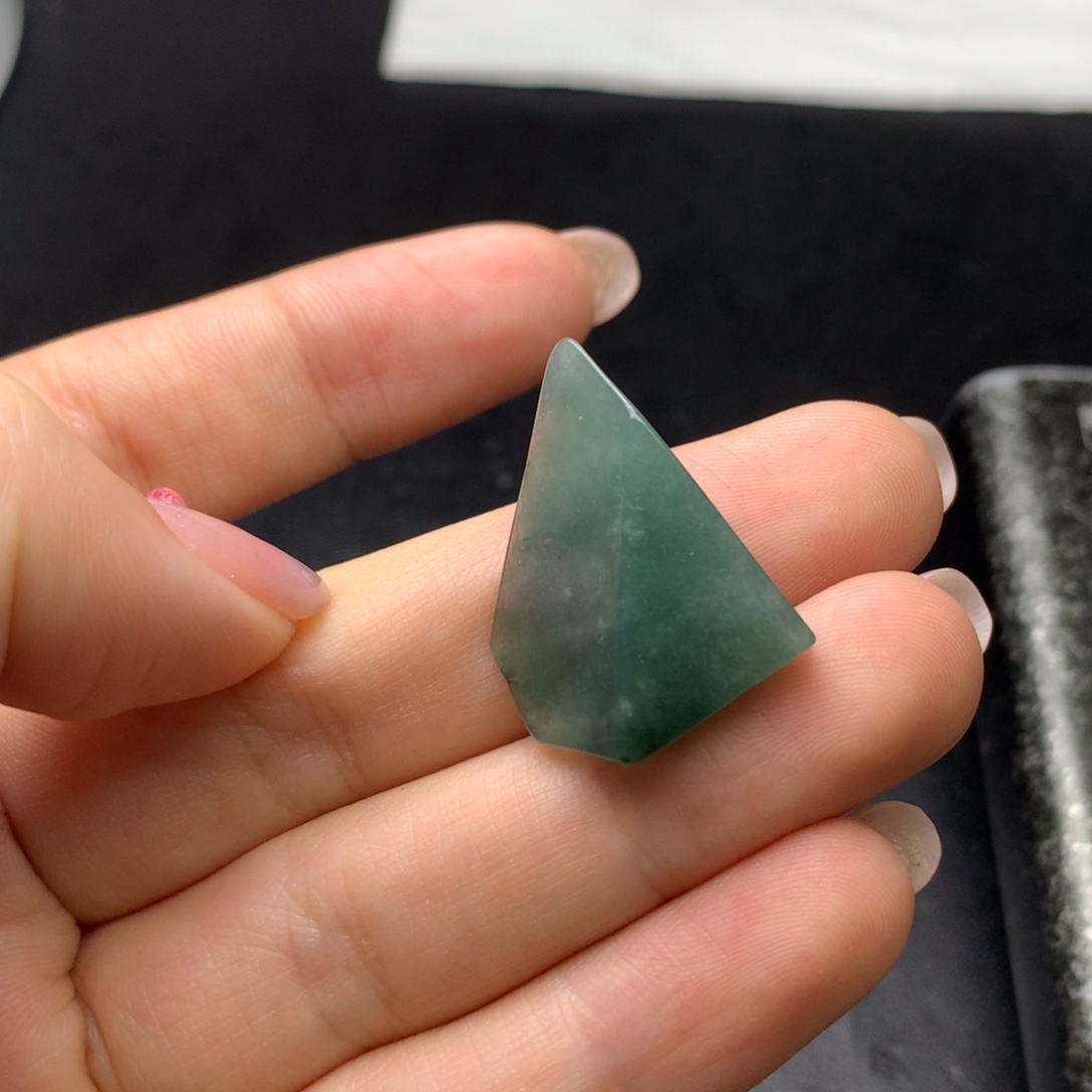 翡翠未镶嵌颈饰翡翠首饰未镶嵌吊坠