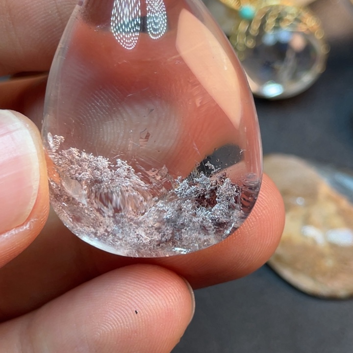 水晶颈饰未镶嵌何*