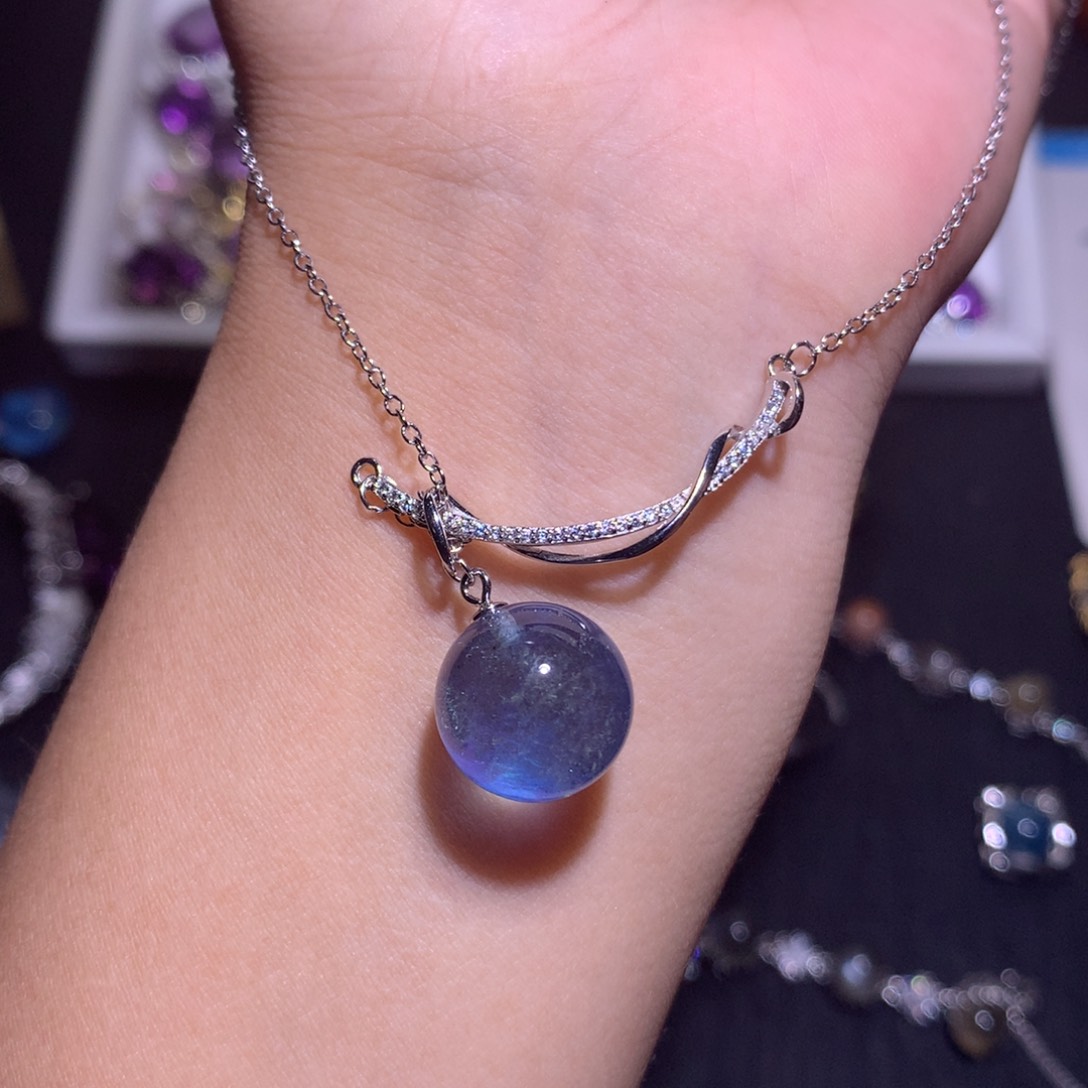 【闪购商品】银S925镶嵌戒指水晶吃****?戒指