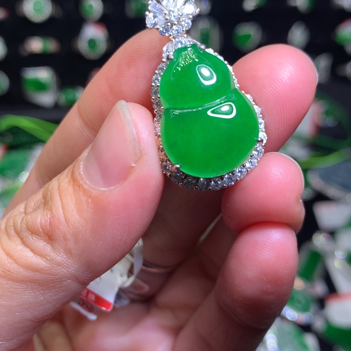 【闪购商品】翡翠吊坠(不含链)银S925镶嵌b*天然翡翠