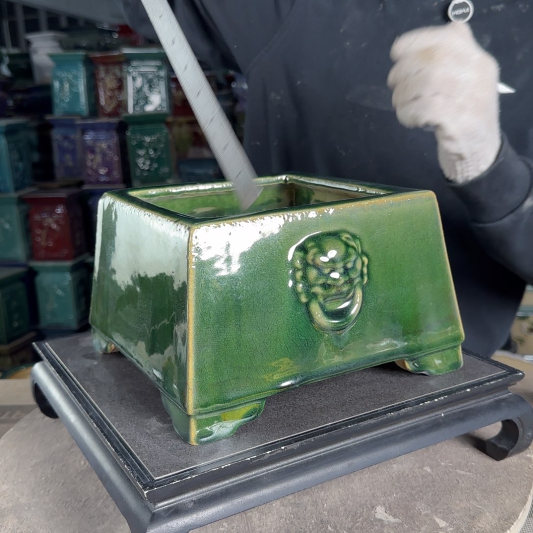 一风堂石湾花盆。微瑕