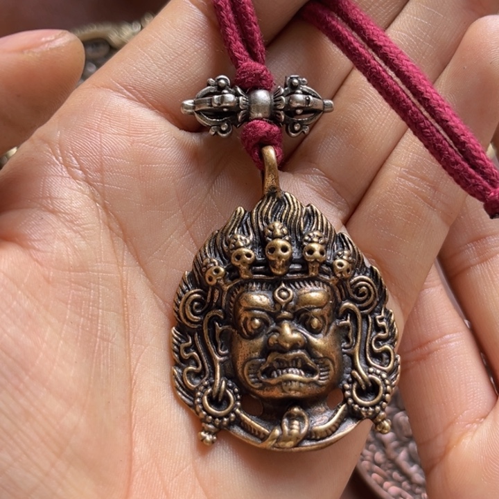 颈饰琉璃李*缘喜欢的朋友