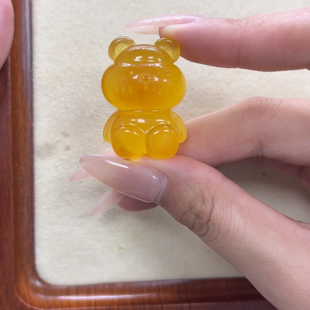 琥珀未镶嵌裸石天然琥珀俄料熊