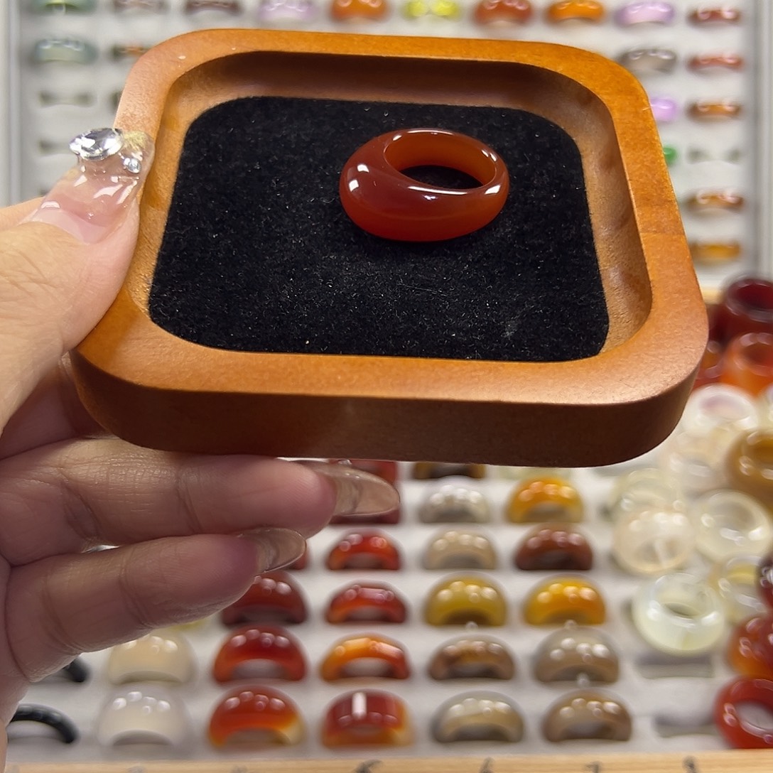 玛瑙/玉髓未镶嵌戒指A7不退换19.2港21