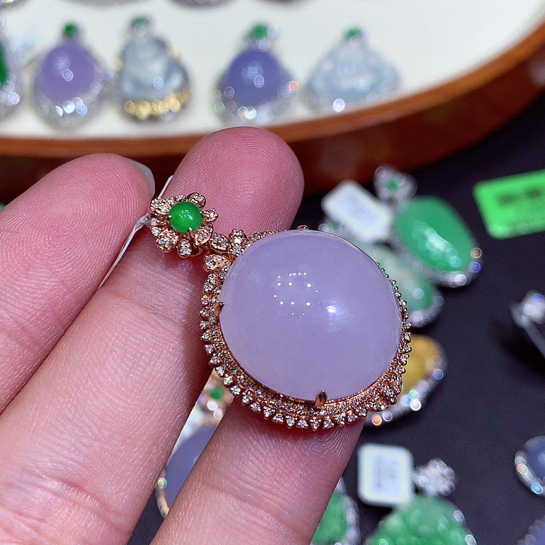 翡翠吊坠(不含链)18K金镶嵌