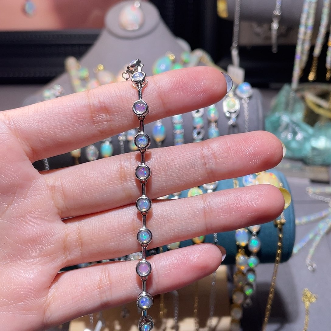 银S925镶嵌欧泊手链）咪****活