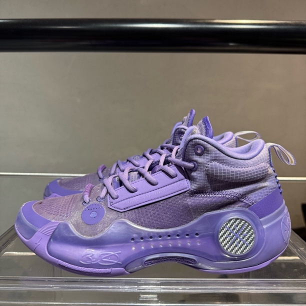 90新 MM6 42码 无盒 韦德之道10 篮球鞋 深丁香紫