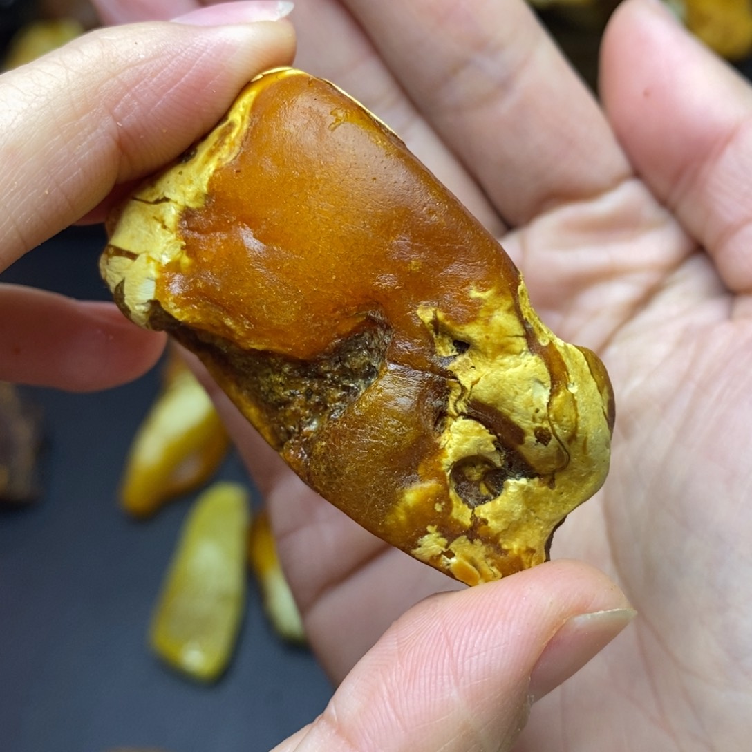 未镶嵌定制蜜蜡R***n胖