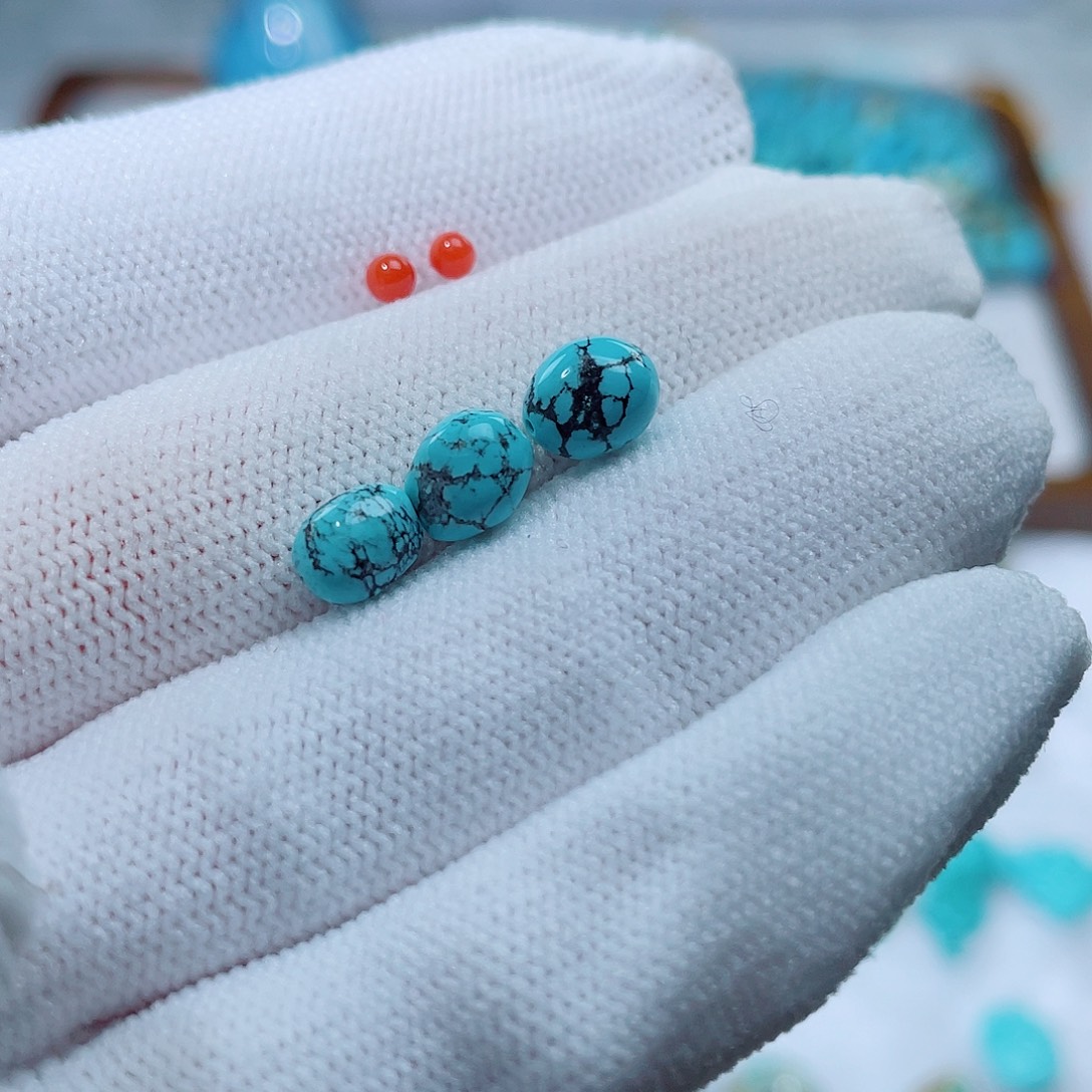 南红玛瑙未镶嵌珠宝奇石