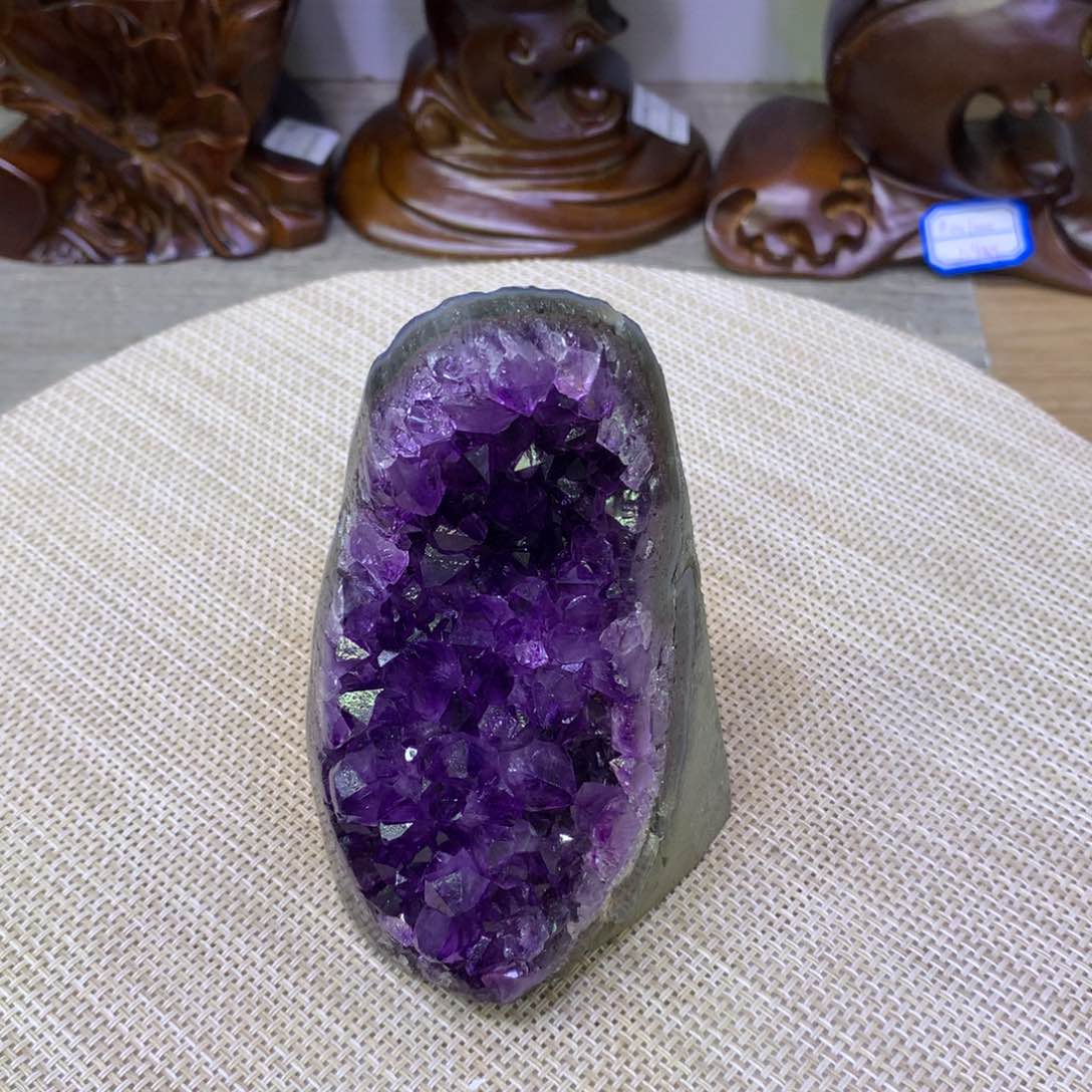 紫晶大型摆件（非配饰）未镶嵌