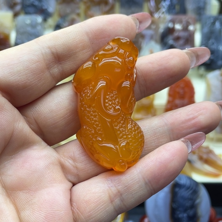 玛瑙/玉髓吊坠(赠链)未镶嵌吊坠