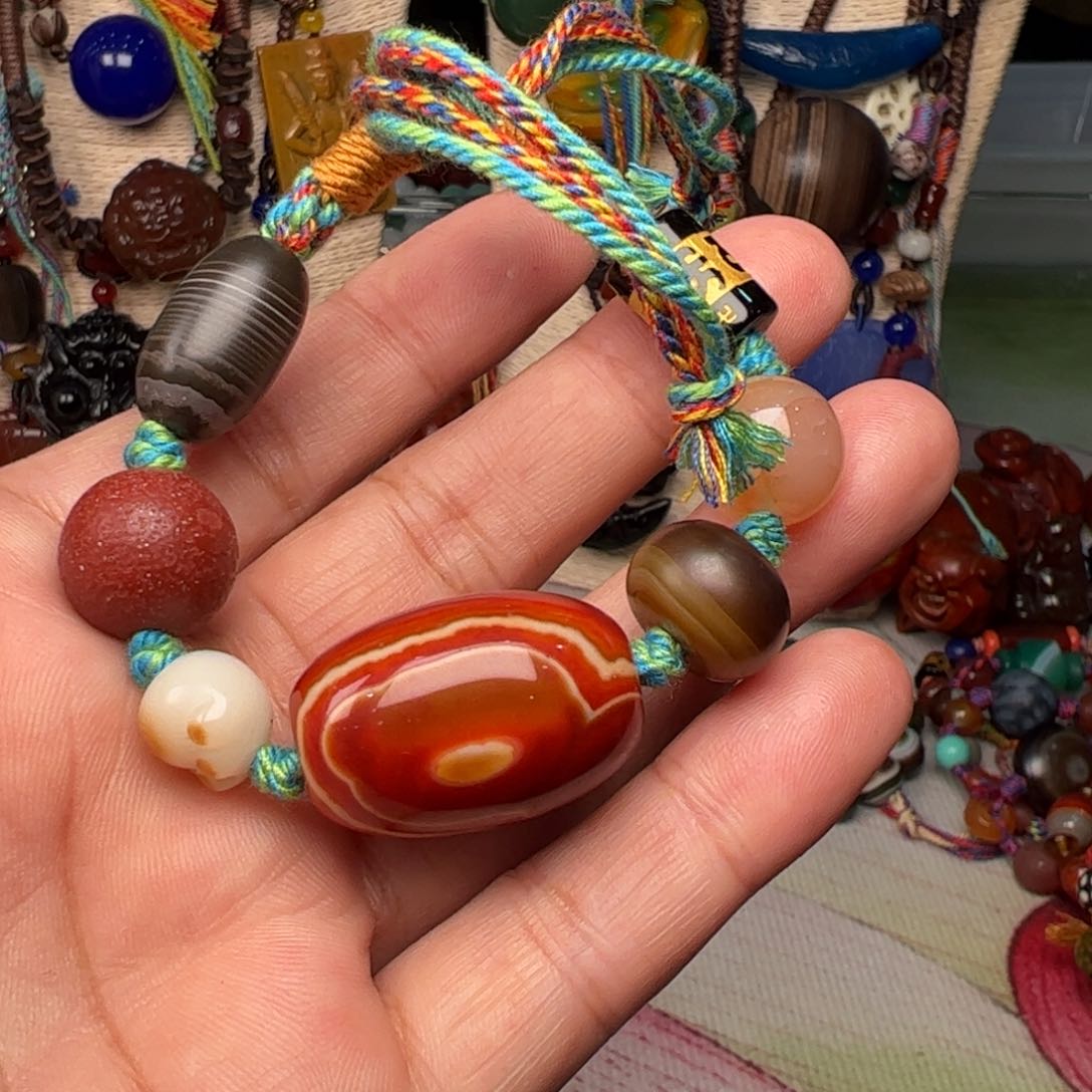 玛瑙/玉髓颈饰未镶嵌