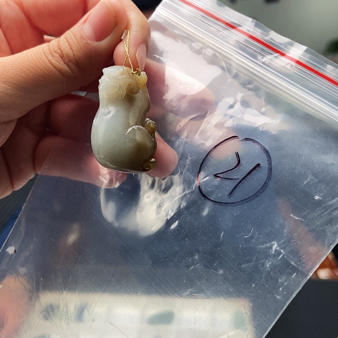 和田玉未镶嵌颈饰拍一发一