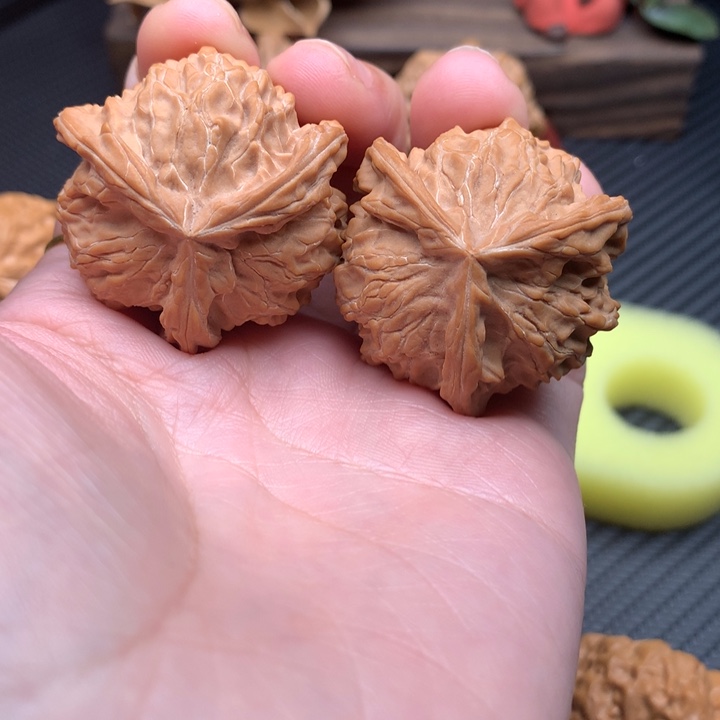 风***尚吊坠文玩核桃三棱39