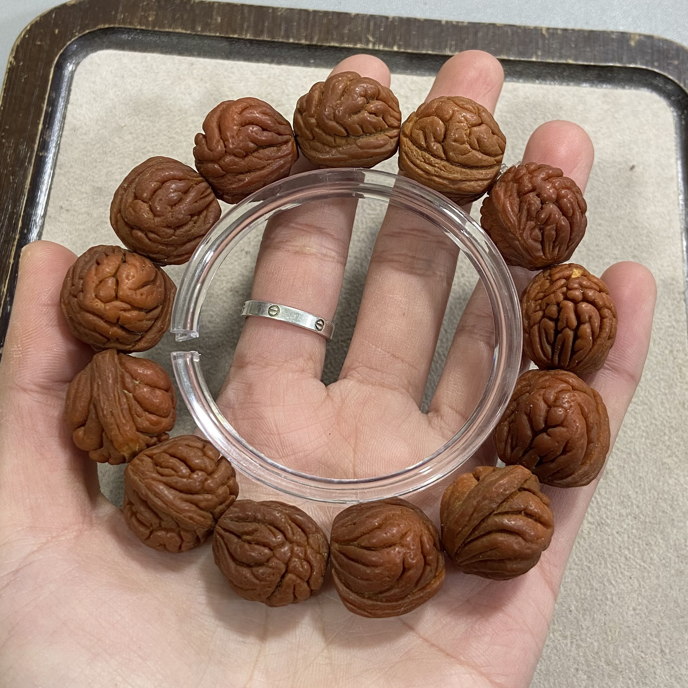 A181龙纹桃核单圈手串（底色 尺寸多样，发货发其一）