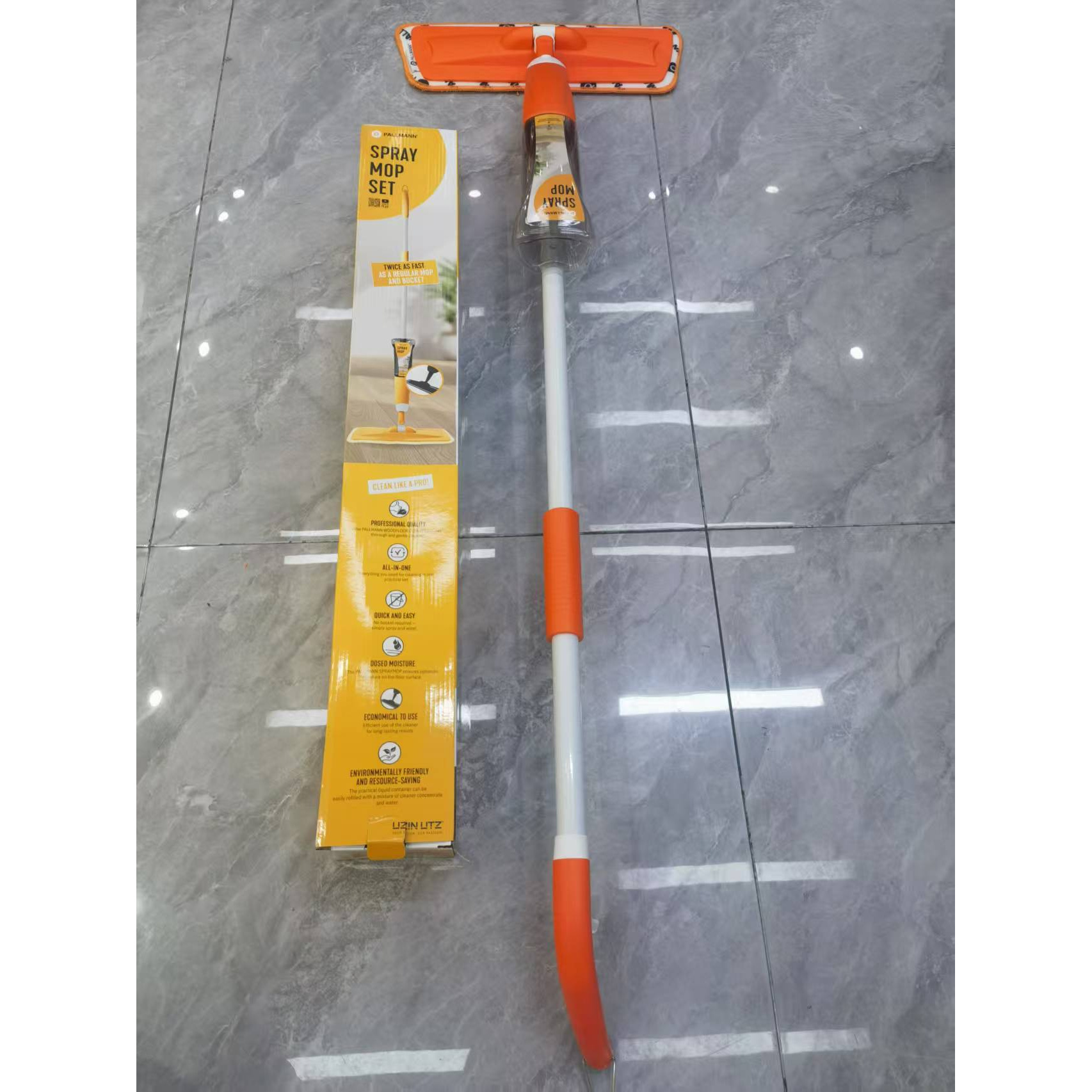 彩盒装外贸长杆喷水拖把（长度130cm）