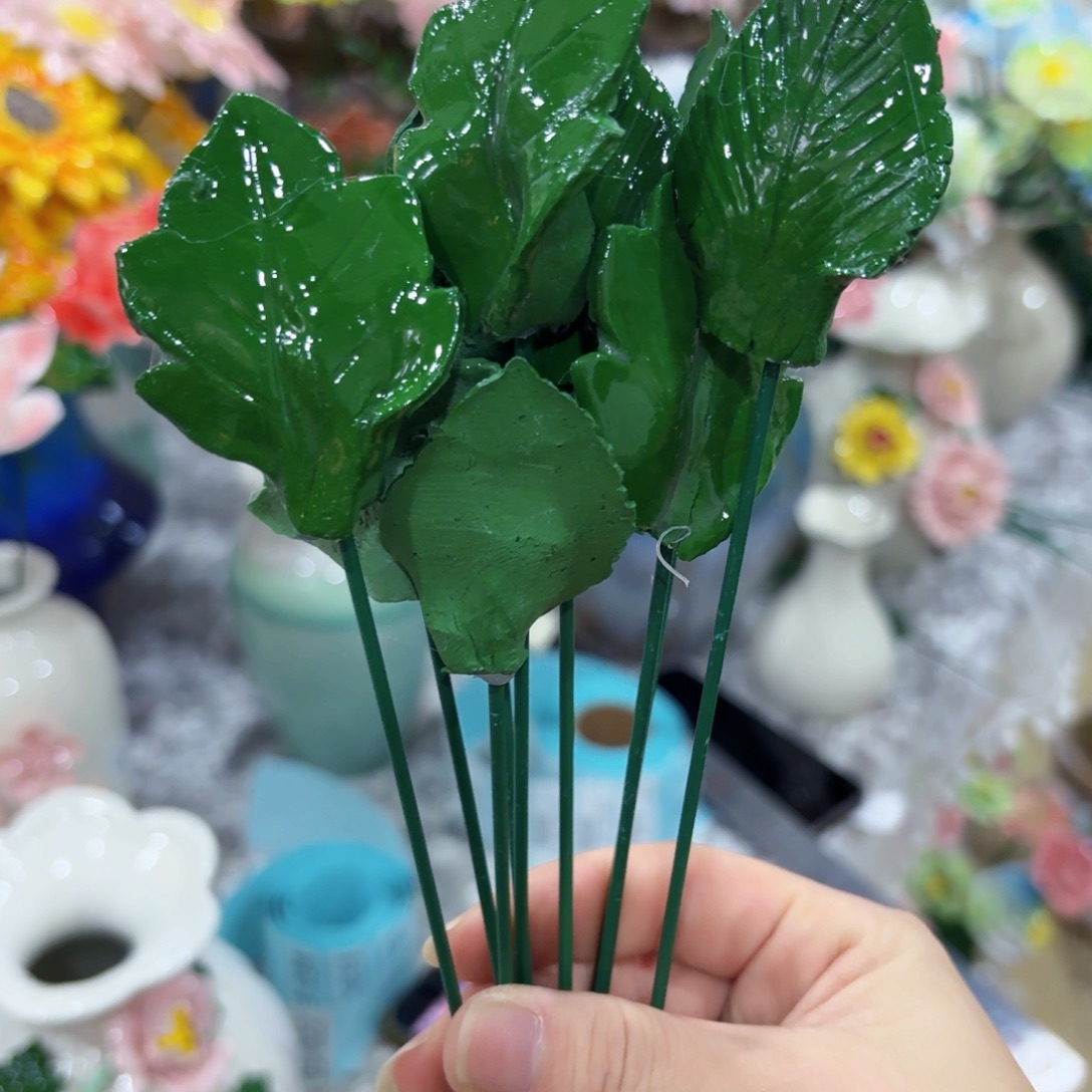 瑕疵一片满20元发货，爱退款的拉黑