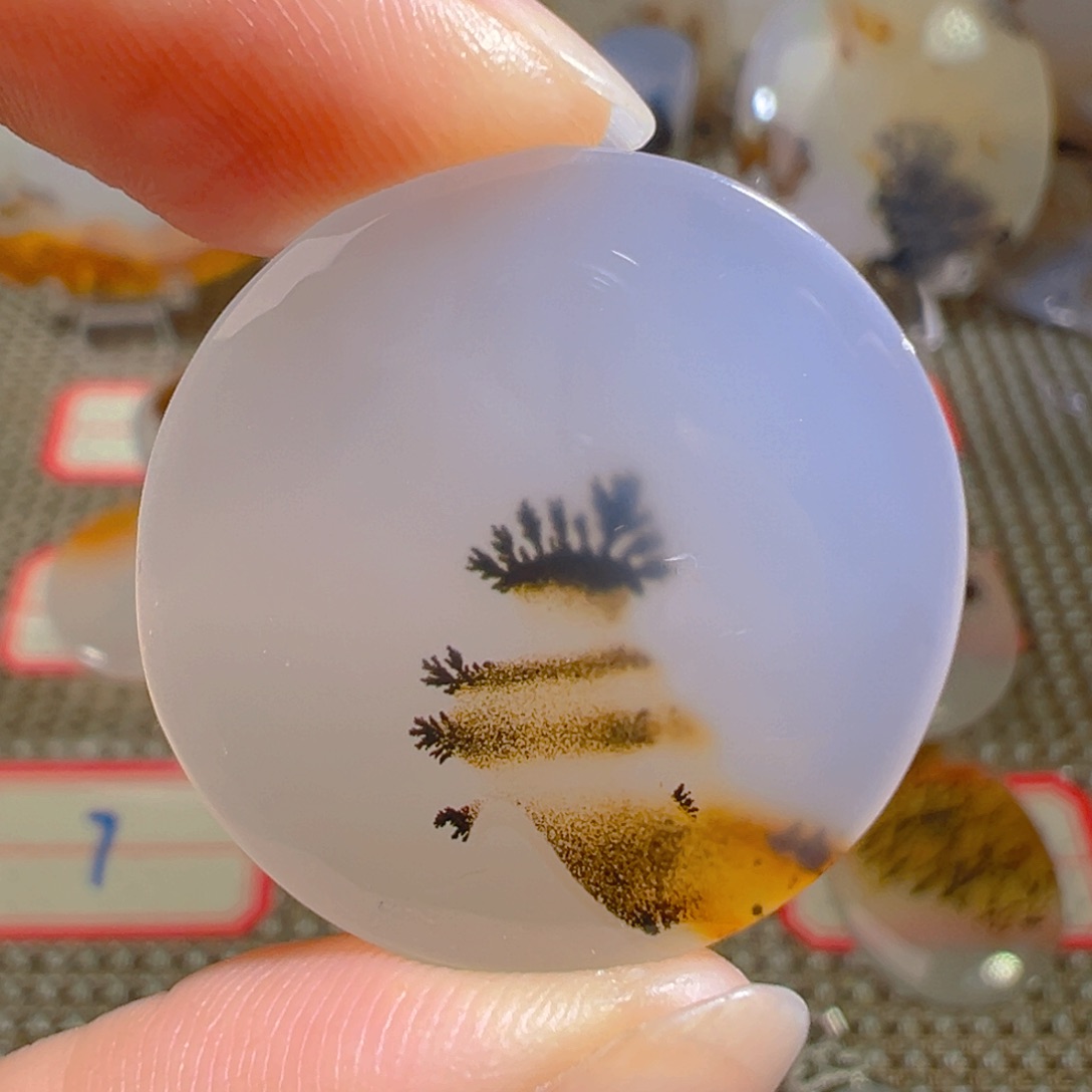 玛瑙/玉髓颈饰合金