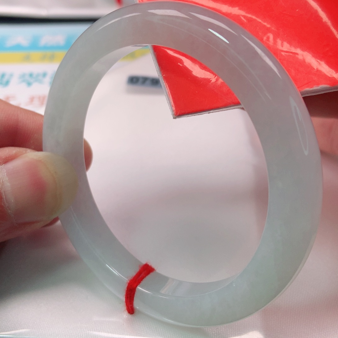 翡翠手镯未镶嵌0797号