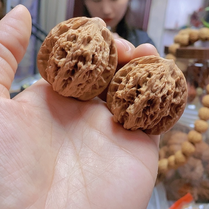 【闪购商品】文玩核桃把件39虎头