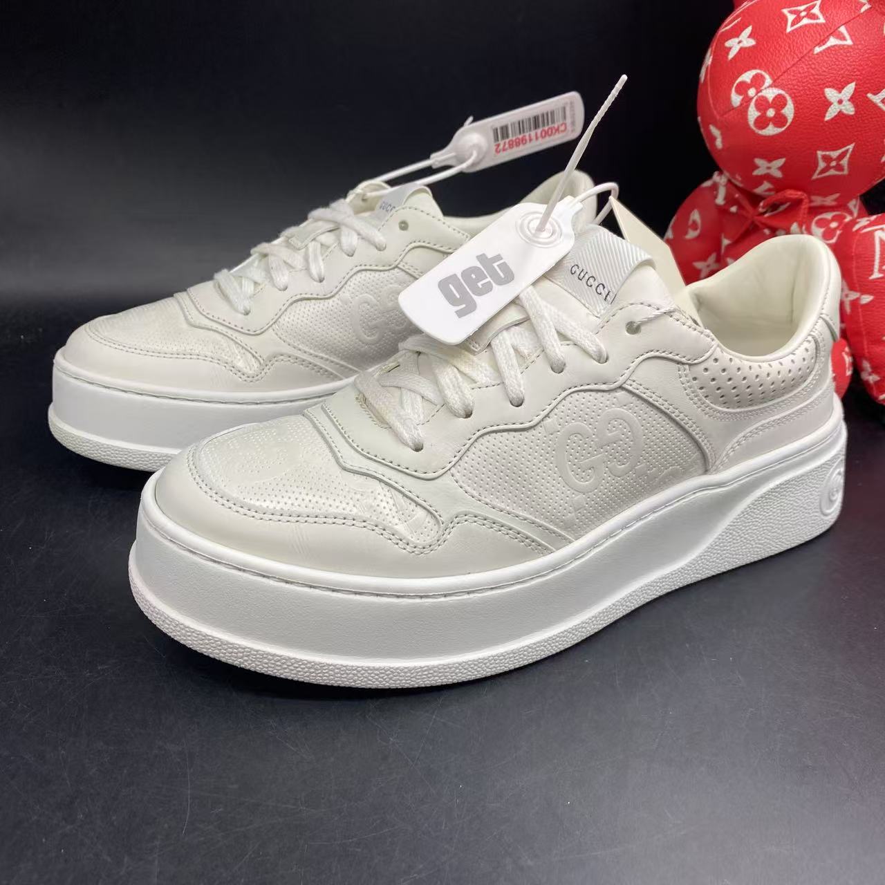 95新 GUCCI/古驰 白色百搭潮流压纹时尚饼干鞋38欧码kke146