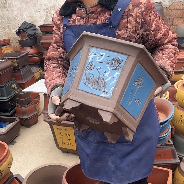 紫砂紫砂花盆和一