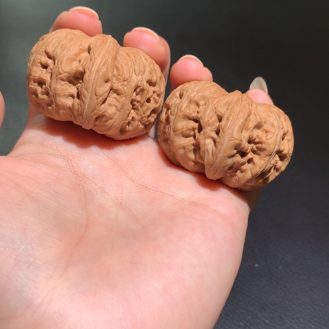 文玩核桃吊坠43.5元宝013