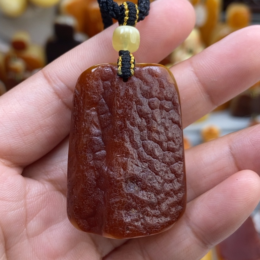 【闪购商品】琥珀颈饰未镶嵌