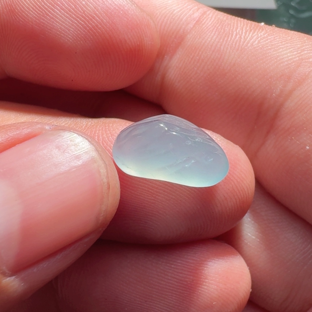 未镶嵌定制翡翠兔*天然翡翠山