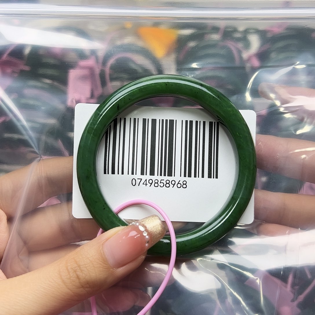 和田玉手镯未镶嵌60