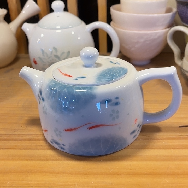 瓷片福利待遇多多哦哦哦