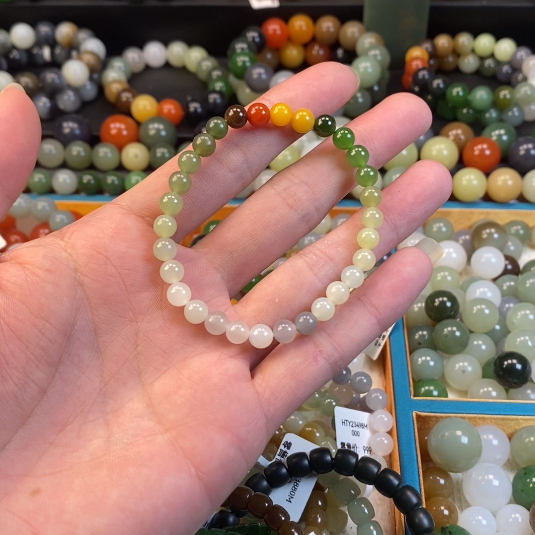 和田玉手串未镶嵌卡6福利多宝