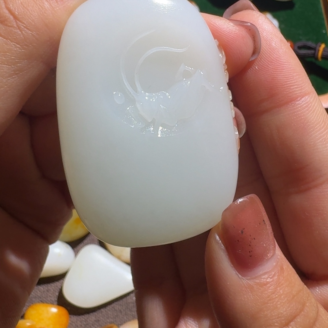 和田玉挂件未镶嵌酒****哥