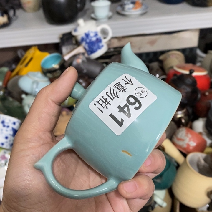 陶瓷艺术品及陶瓷壶