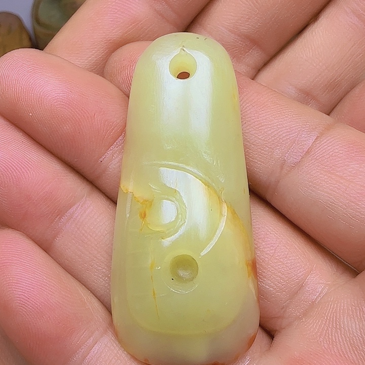 和田玉吊坠(不含链)未镶嵌