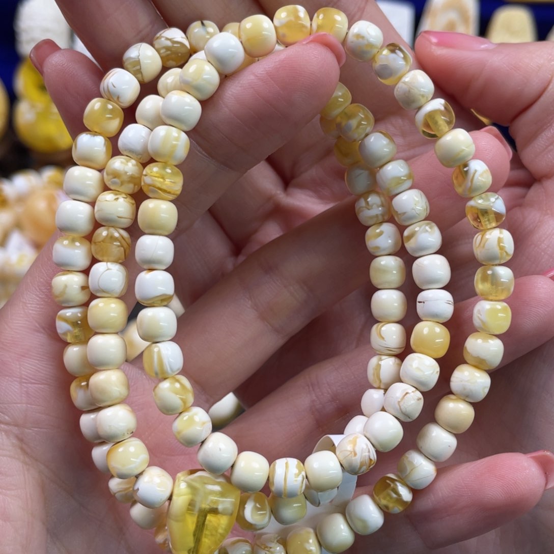 蜜蜡裸石未镶嵌琥珀蜜蜡