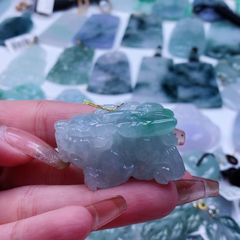 【闪购商品】颈饰未镶嵌翡翠