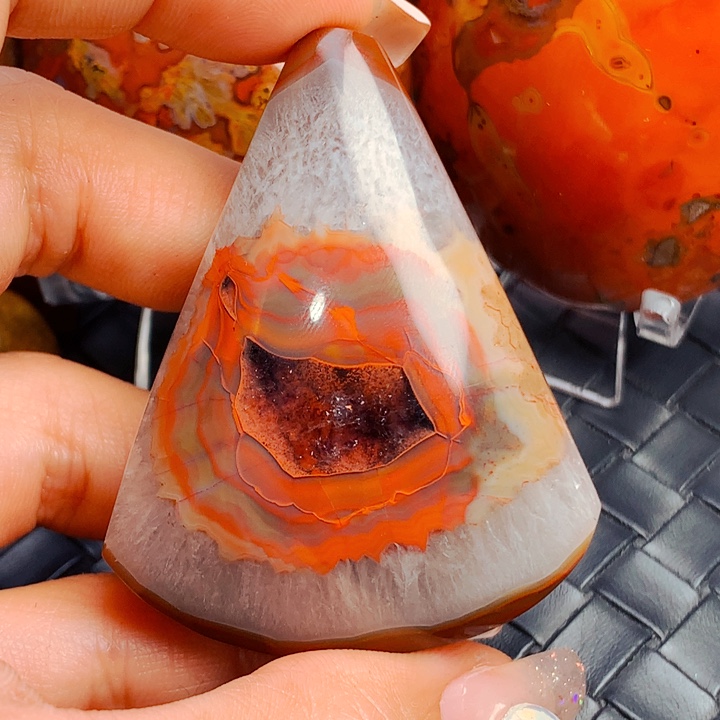 玛瑙/玉髓颈饰未镶嵌毛****?