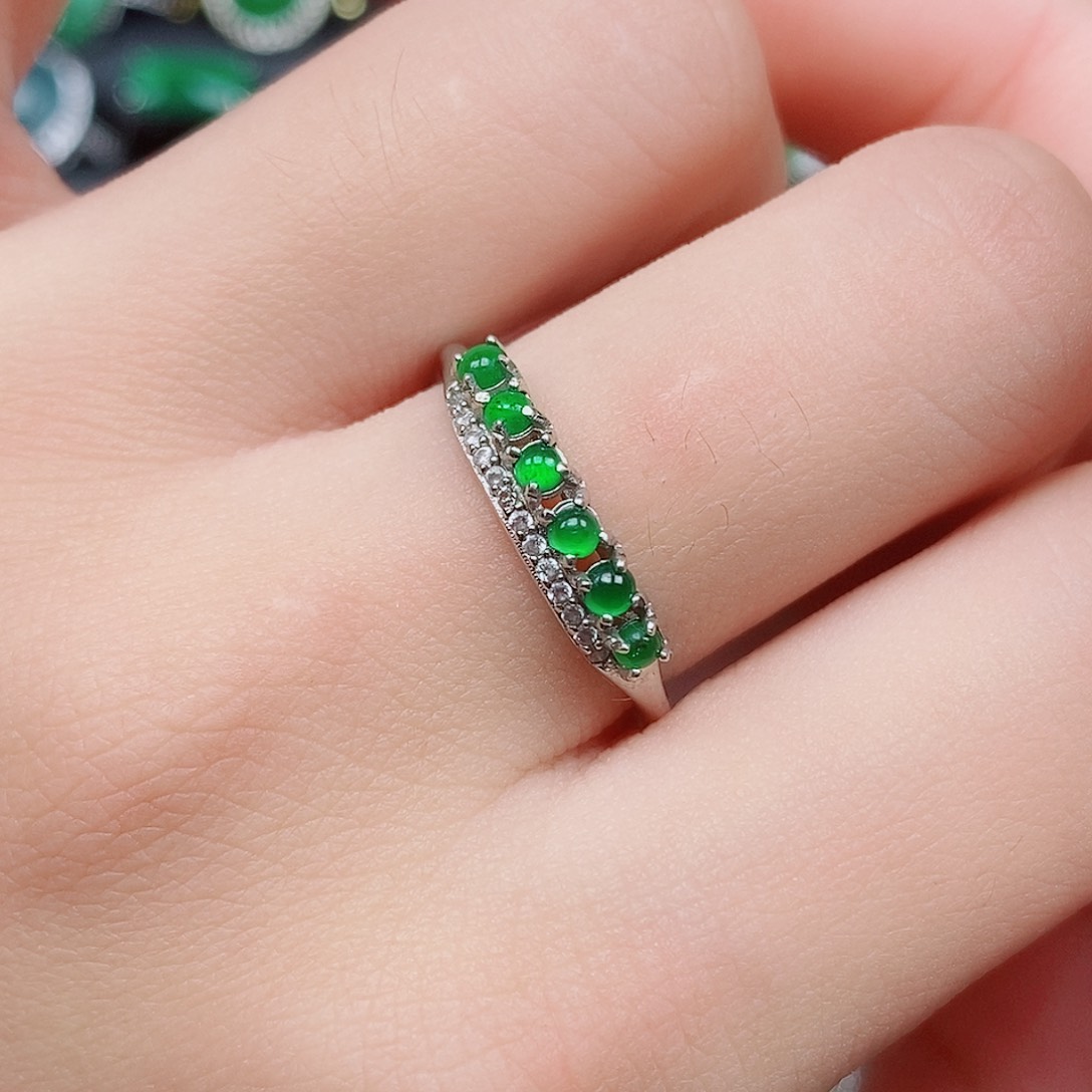 翡翠戒指银S925镶嵌戒指