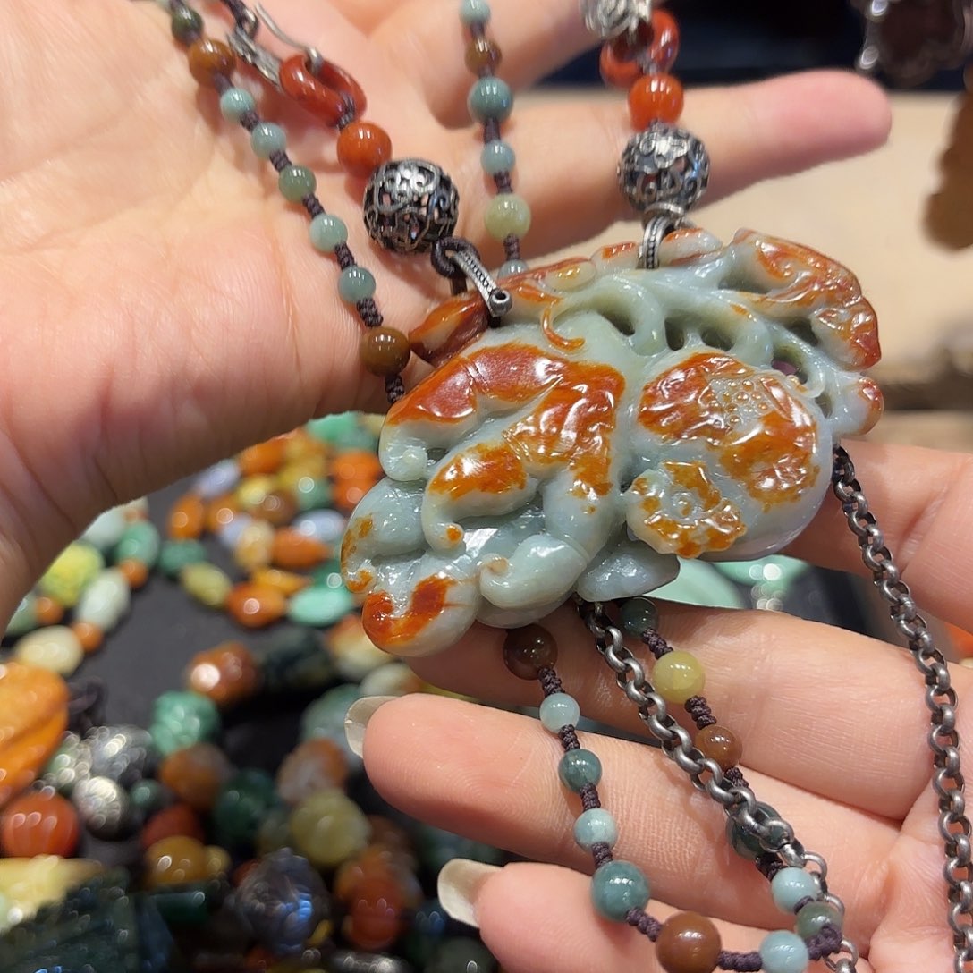 翡翠未镶嵌颈饰原创