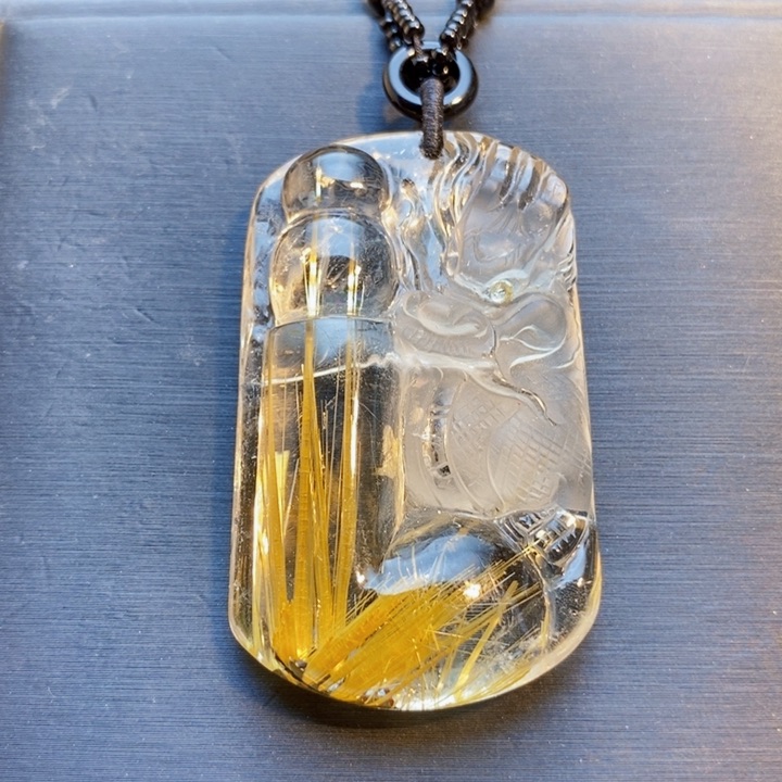 颈饰未镶嵌发晶天然钛晶宝瓶生肖龙无事牌