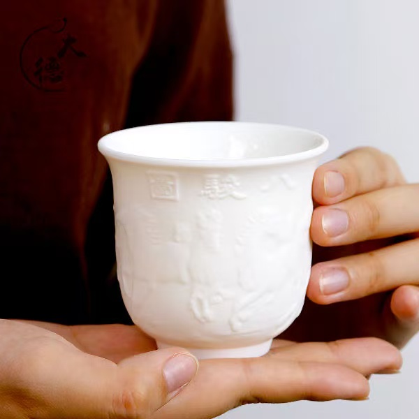 L224现代陶瓷工艺品代替链接