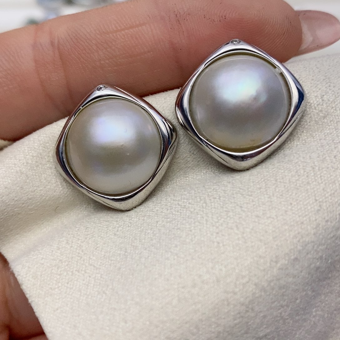 【闪购商品】拼合珍珠（马贝珠）耳饰银S925镶嵌50